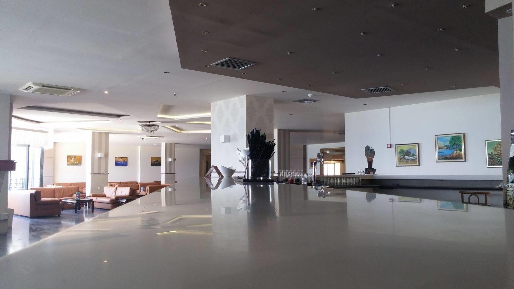 Themis Beach Hotel Kokkini Hani Esterno foto
