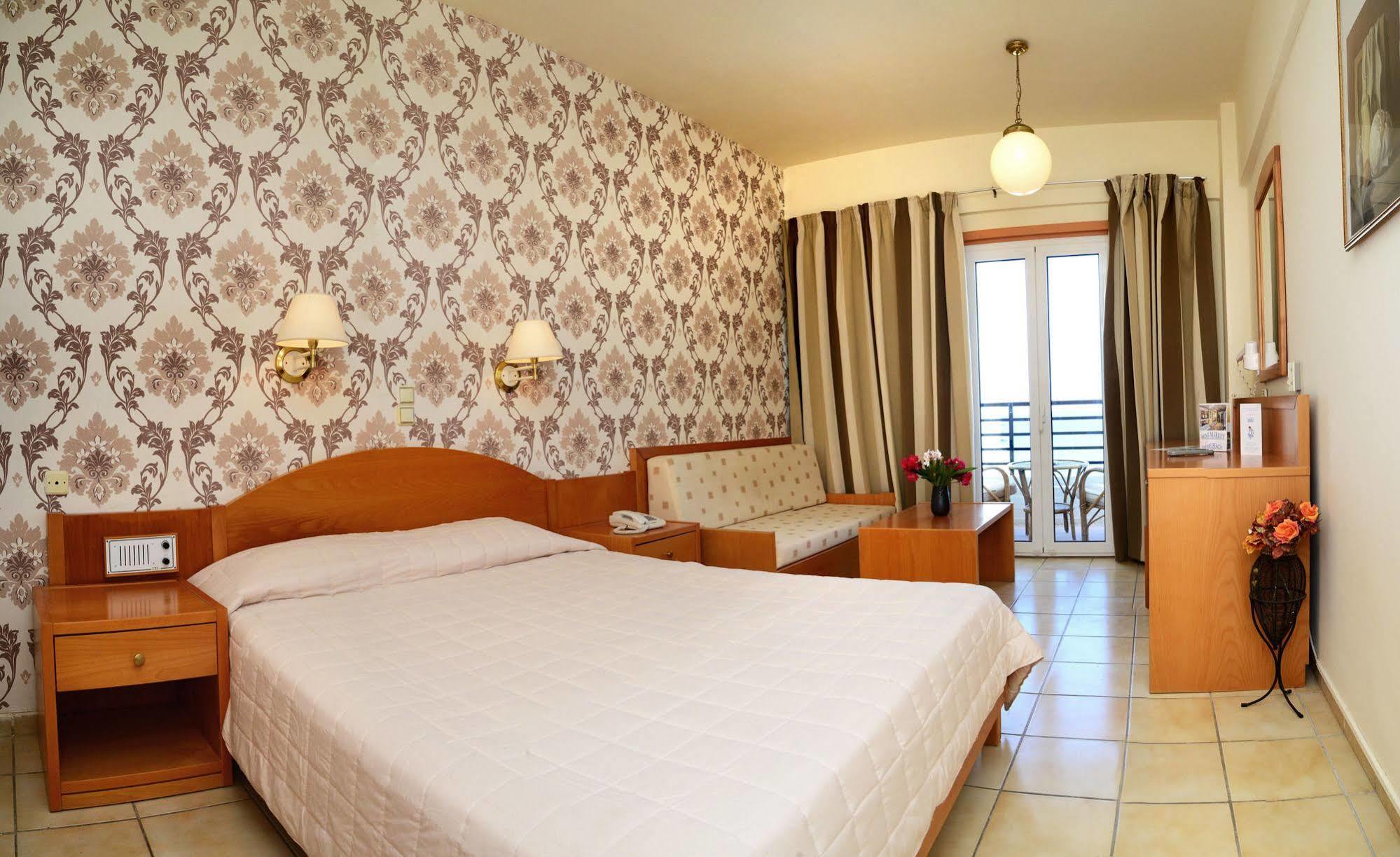 Themis Beach Hotel Kokkini Hani Esterno foto